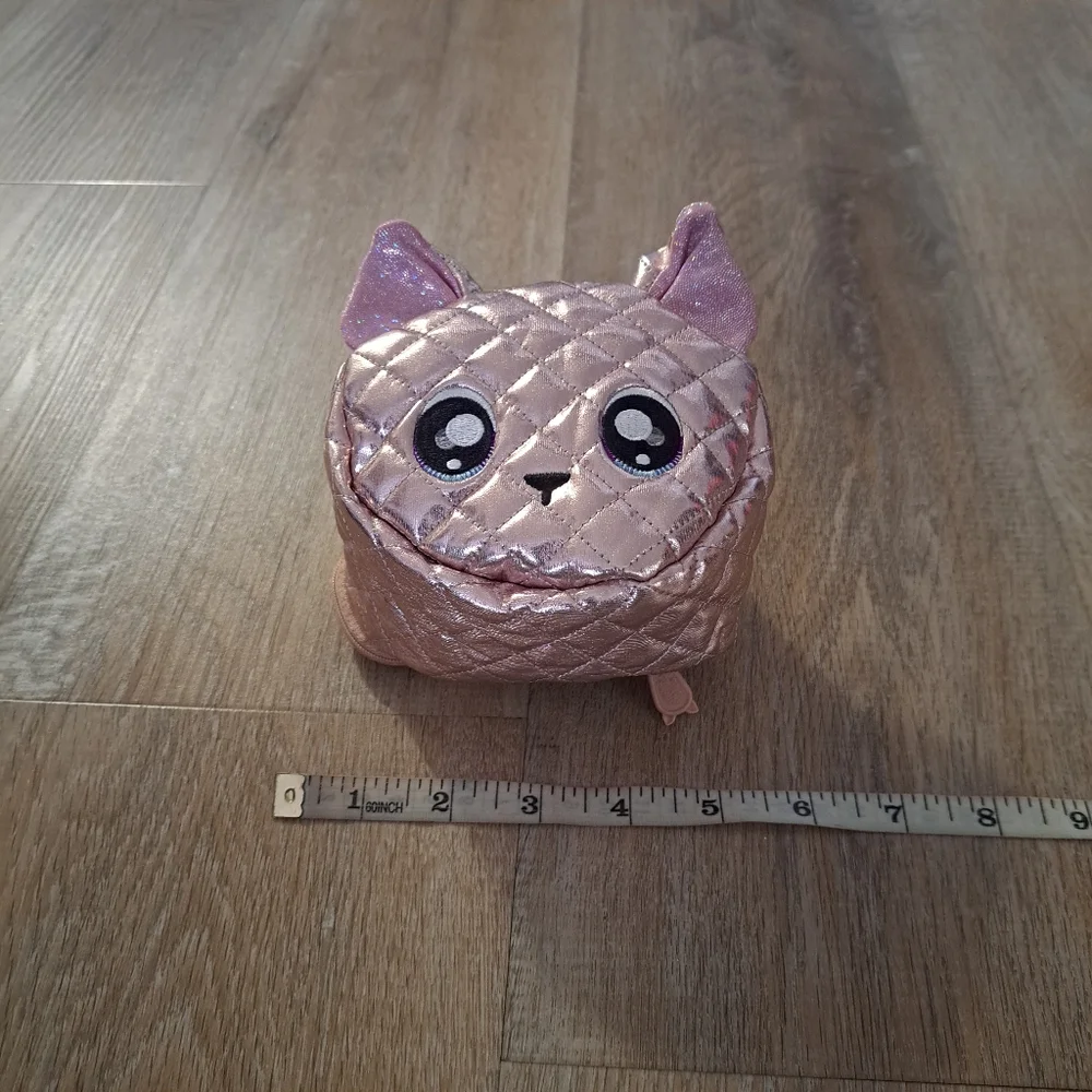 NA! NA! NA! Suprise Holographic Pink Cat Face Mini Doll Keepsake Bag